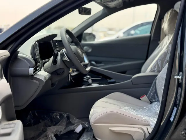 المقصورة الداخلية لـ هيونداي أكسنت Fleet 2026 سيدان