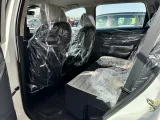 هوندا CR-V LX 2025 ابيض