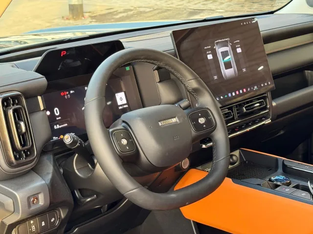 المقصورة الداخلية لـ هافال V7 بريميوم 2.0L تيربو دبل 2027 جديدة