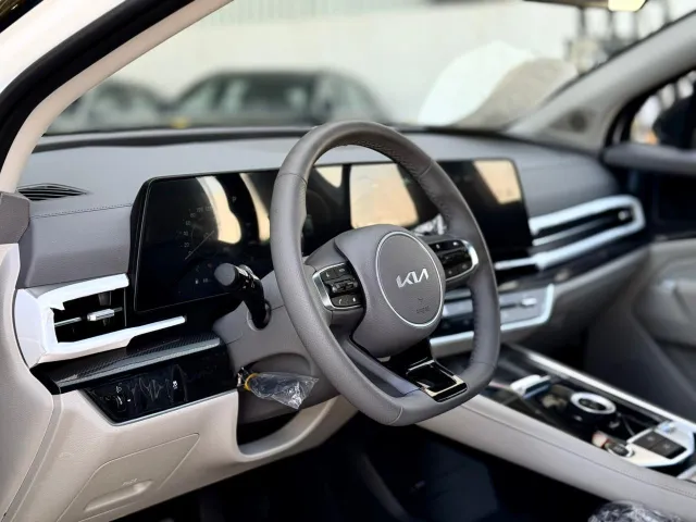 المقصورة الداخلية لـ كيا سبورتاج L 2026 GLS نص فل 1.5 تيربو